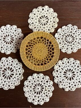 Source Unknown White Crochet Doilies with Natural Wicker Tray